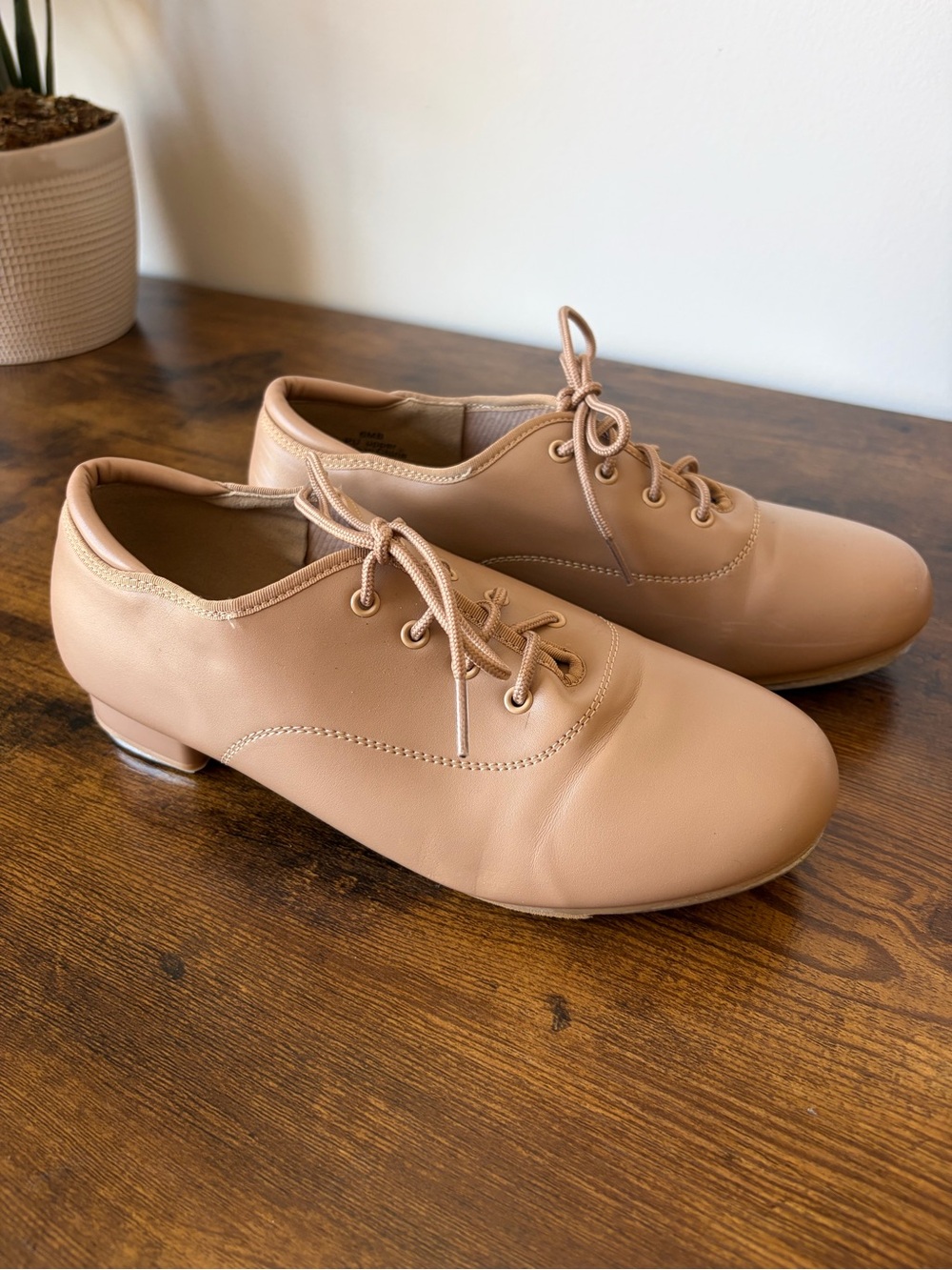 Stelle Lace-Up Kids Tap Shoes Dance Shoes for Girls - 6